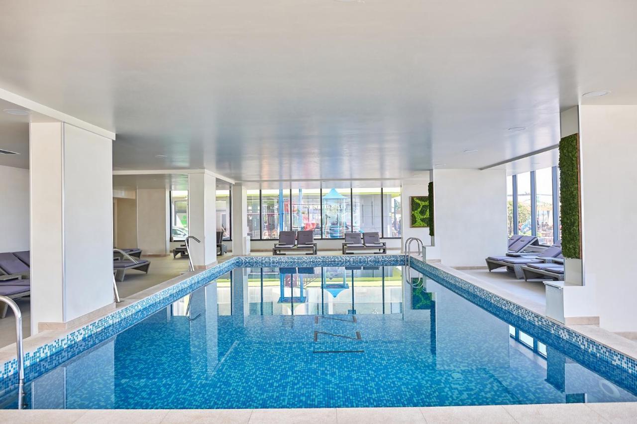 Fancy Apartment In Spa N Pool Beach Resort مامايا المظهر الخارجي الصورة